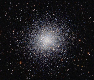 M13 - NGC6205 by Terry Riopka