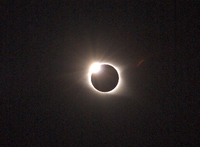 Diamond-Ring - Start of Totality  by Terry Riopka